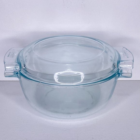 Pyrex | Kitchen | Vintage Pyrex De Corning France 5l Casserole Dish ...